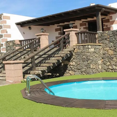 בית נופש Casa Daniela En *