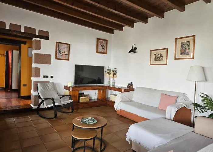 Casa Daniela En 度假居 *